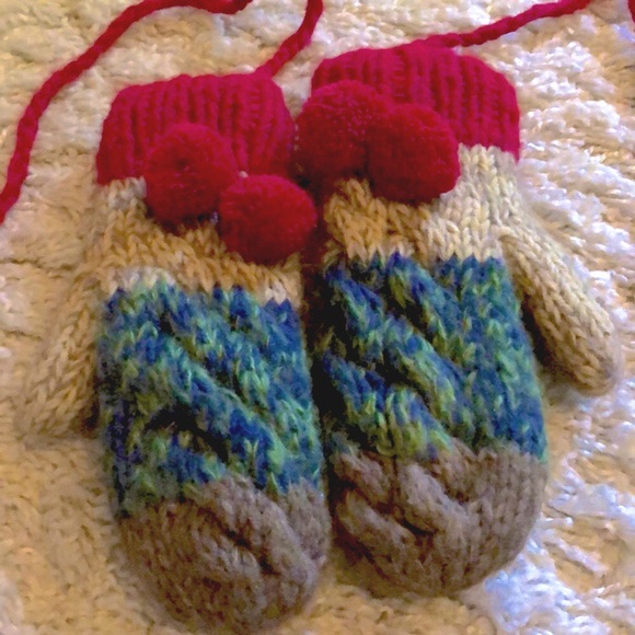 EARTHBOUND Accessories - Earthbound Trading Co. Lined Mittens